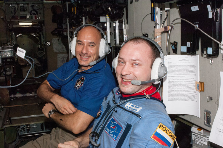 ATV-4 docking