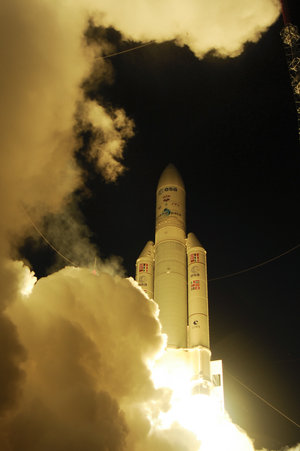 Liftoff of Ariane 5 VA213 with ATV-4