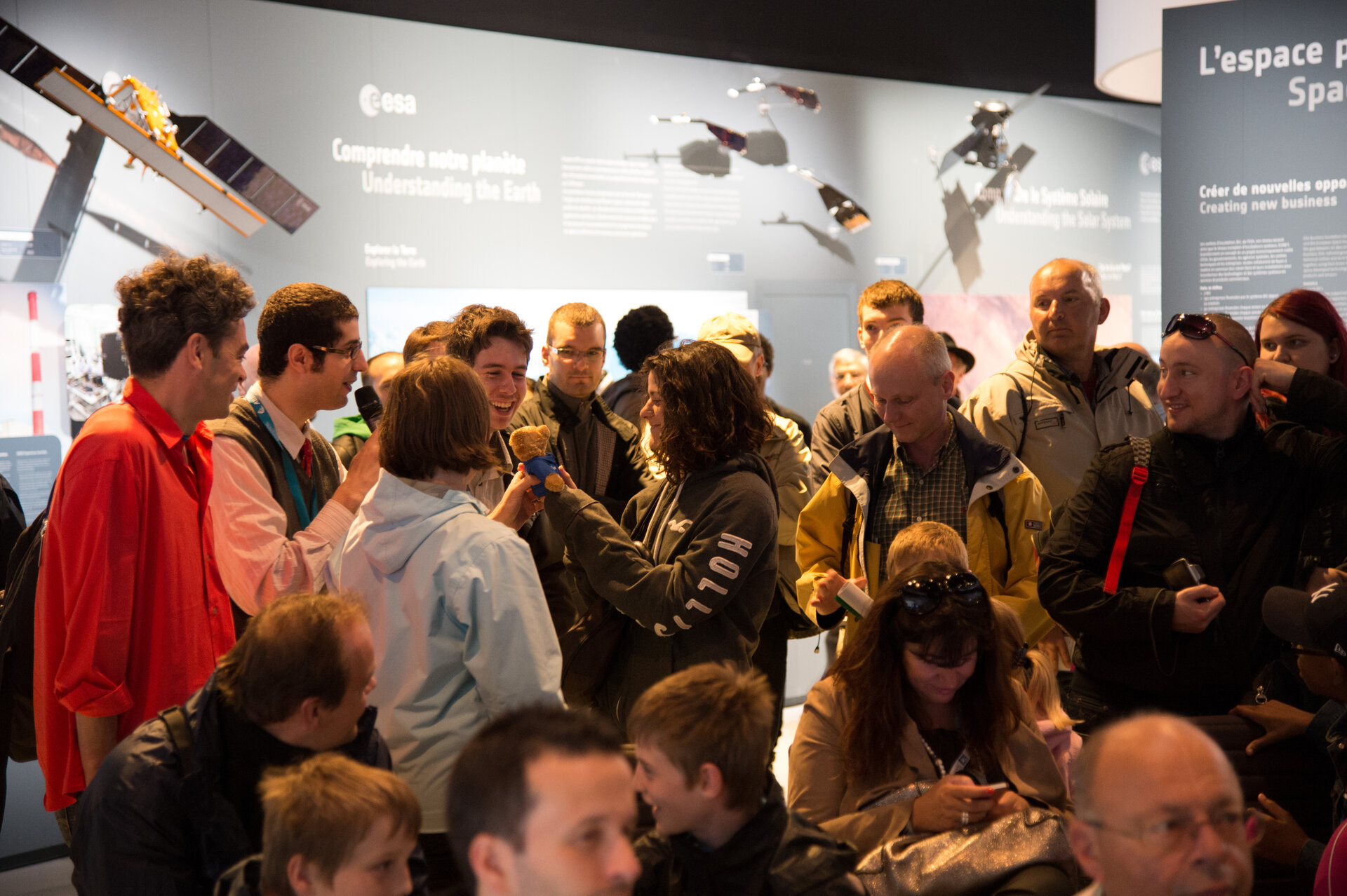 Public after a space quiz at ESA pavilion