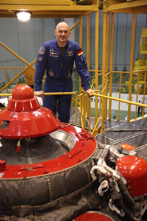 Alexander Gerst in the Integration Facility at the Baikonur Cosmodrome