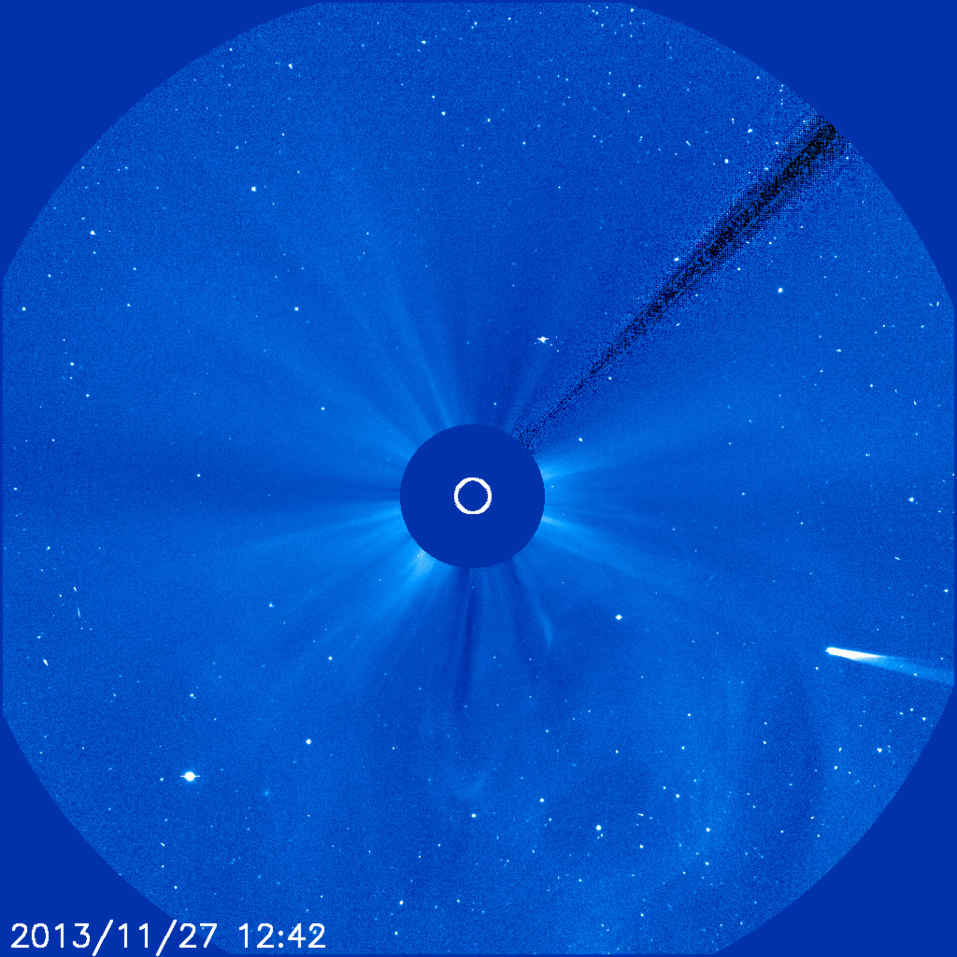 Comet ISON approaches the Sun