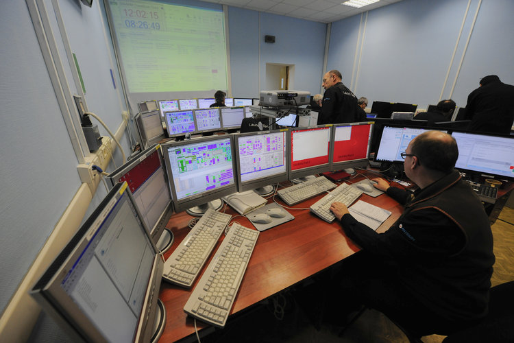 Swarm satellites control room in MIK, Plesetsk cosmodrome