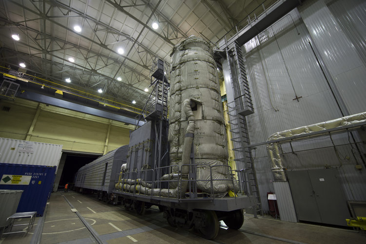 Swarm Upper Composite transferred to the launch pad 