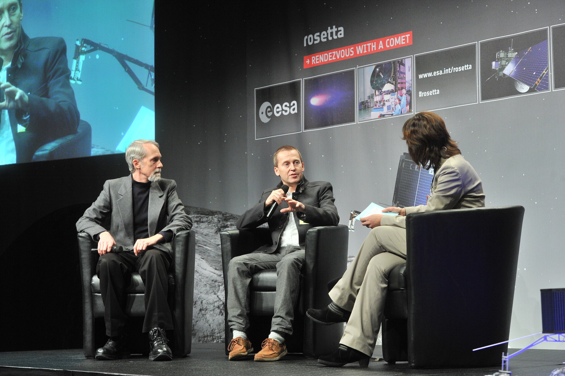 Joel Parker and Holger Sierks talk about Rosetta's ALICE and OSIRIS instruments