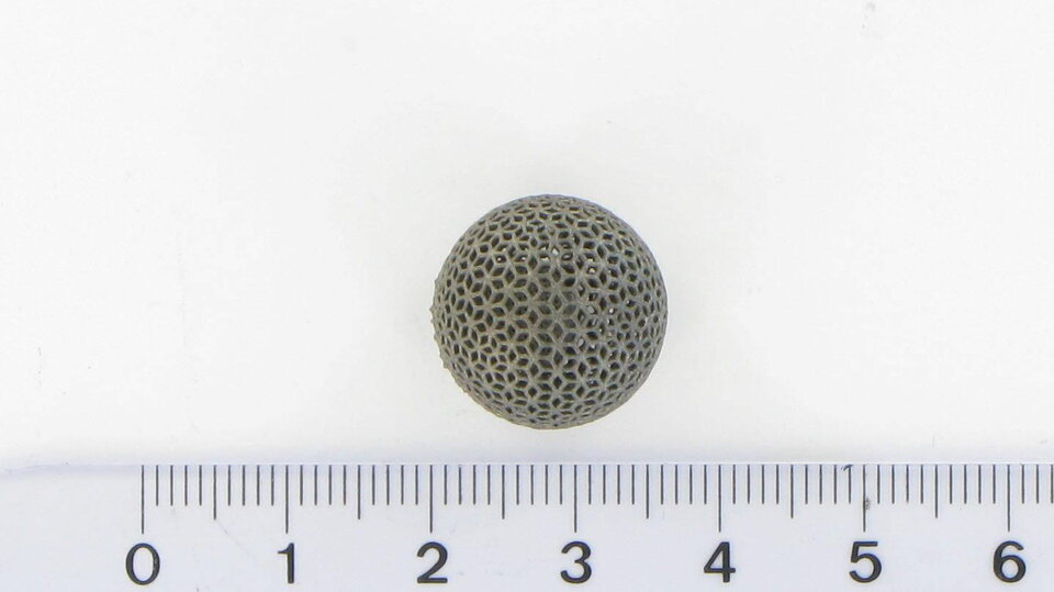 3D-printed titanium lattice ball