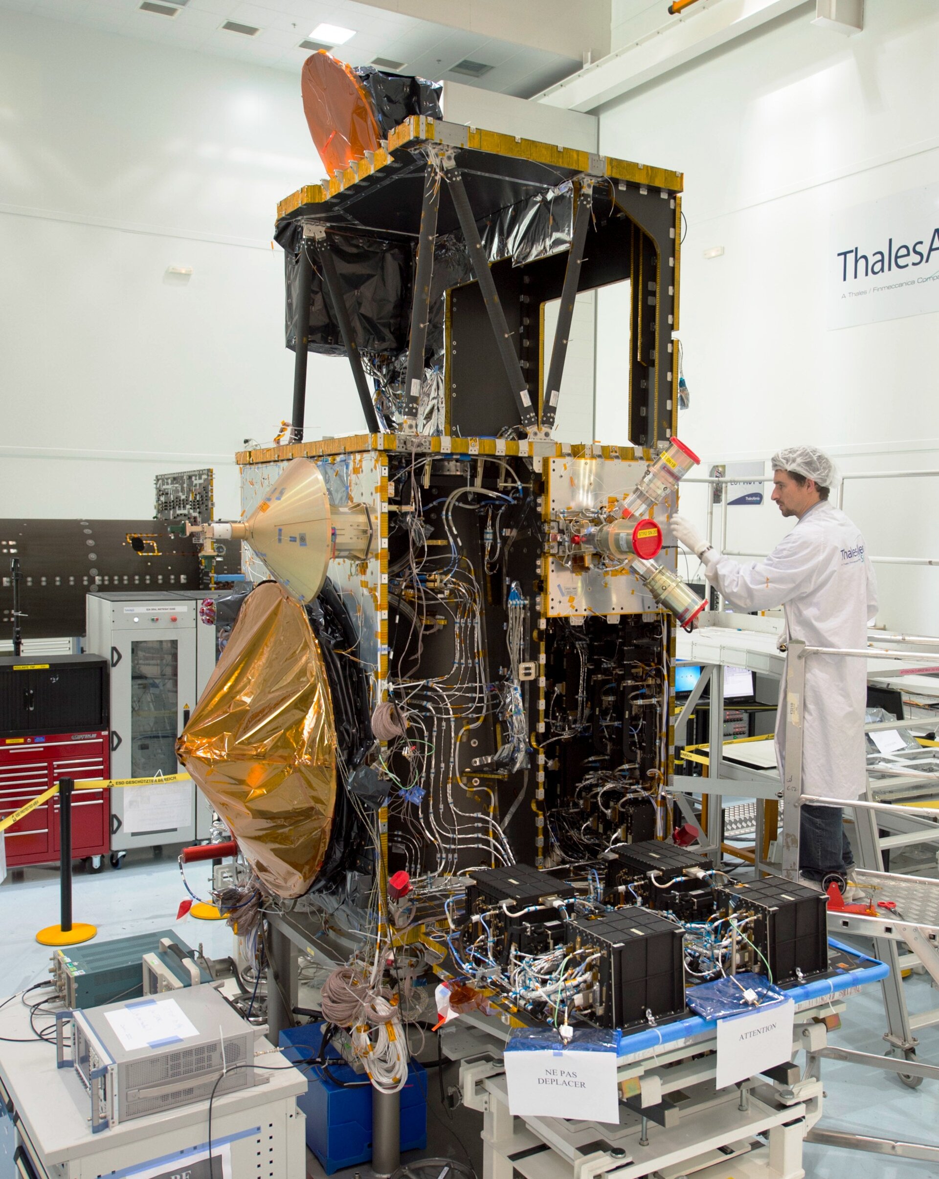 Building Sentinel-3A