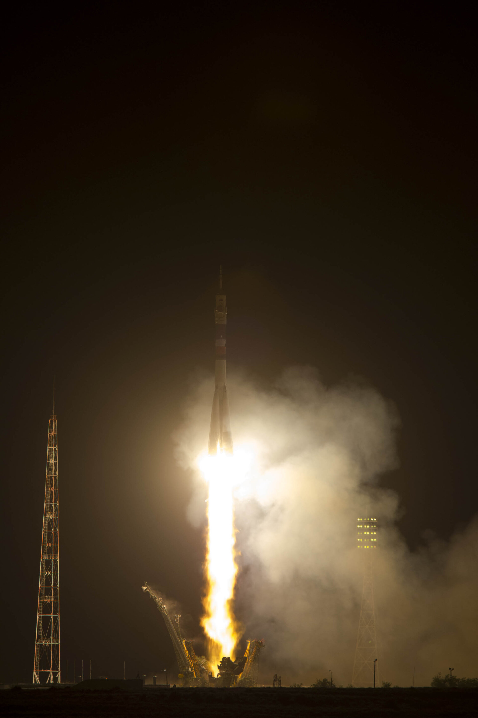 Liftoff of Soyuz TMA-13M on 28 May 2014