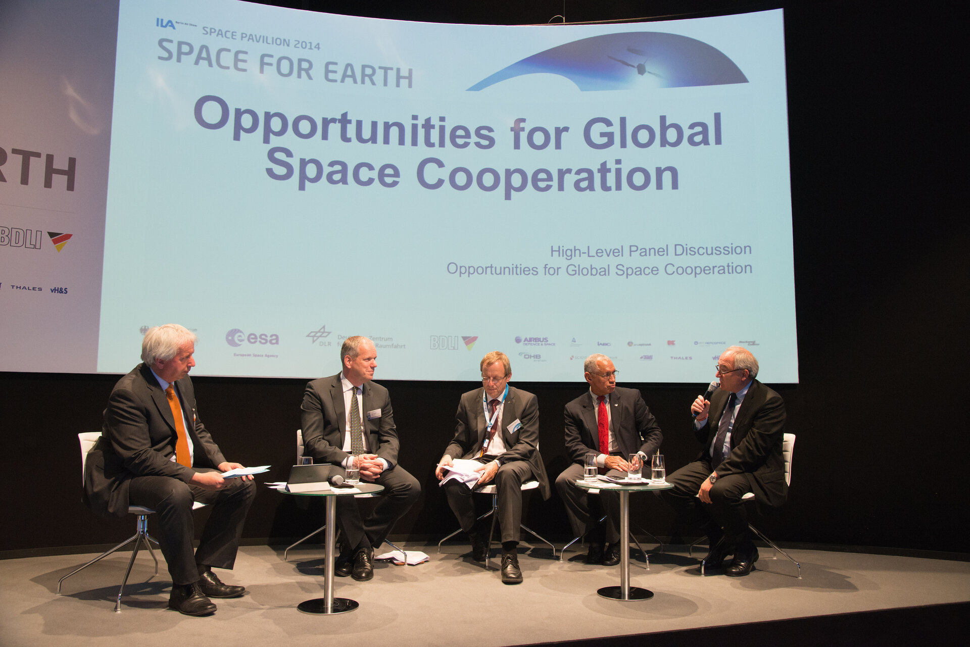 Panel discussion on Future Challenges for Global Space Cooperation