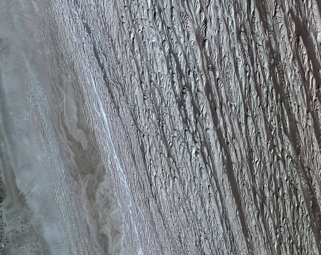 Dasht-e Lut desert detail