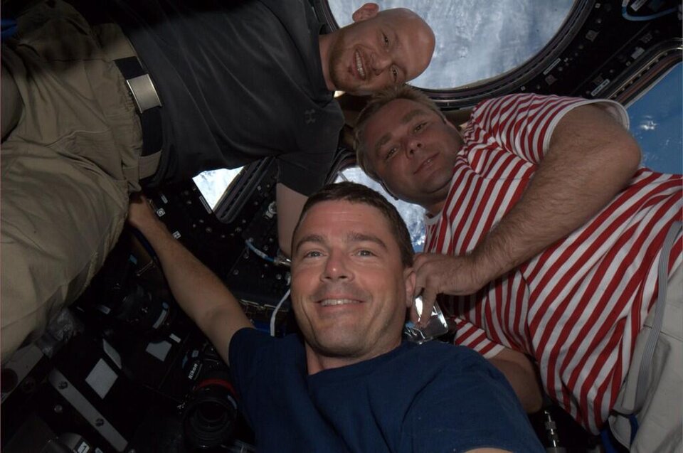 Die Crew von Expedition 40/41: Alexander Gerst (ESA), Reid Wiseman (NASA) und Maxim Surajew (Roskosmos)