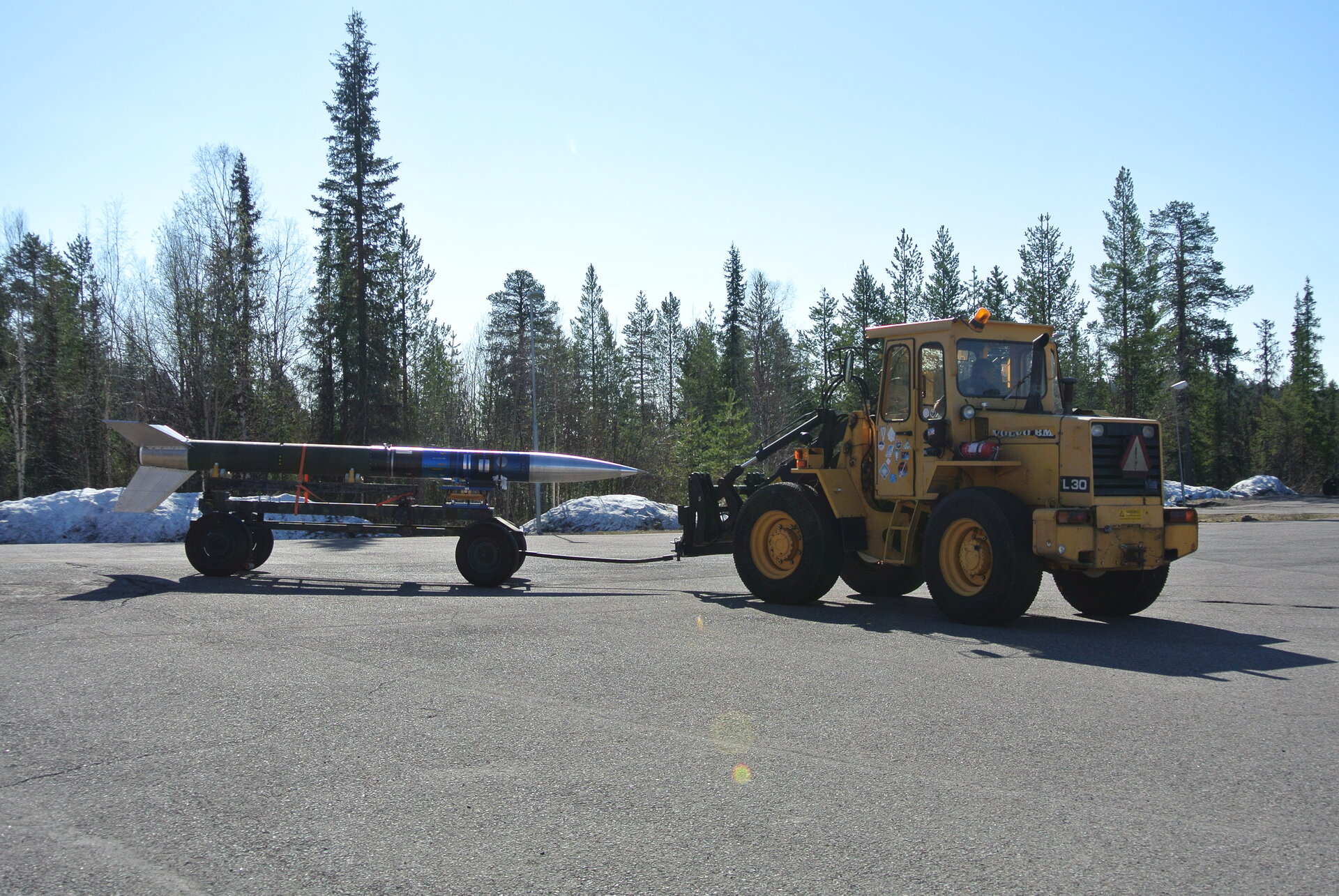 The REXUS 15 sounding rocket is rolled out for launch