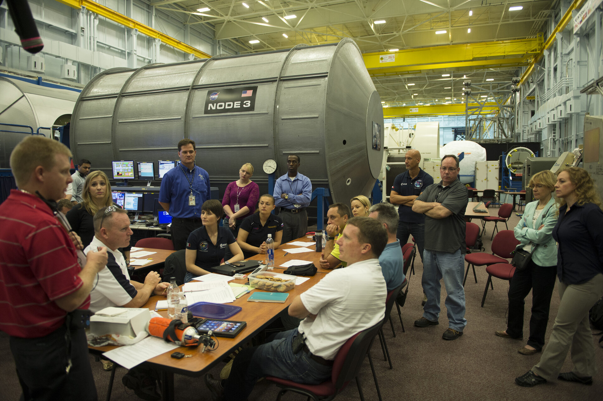 Expeditions 41/42 and 42/43 crew members during training at JSC