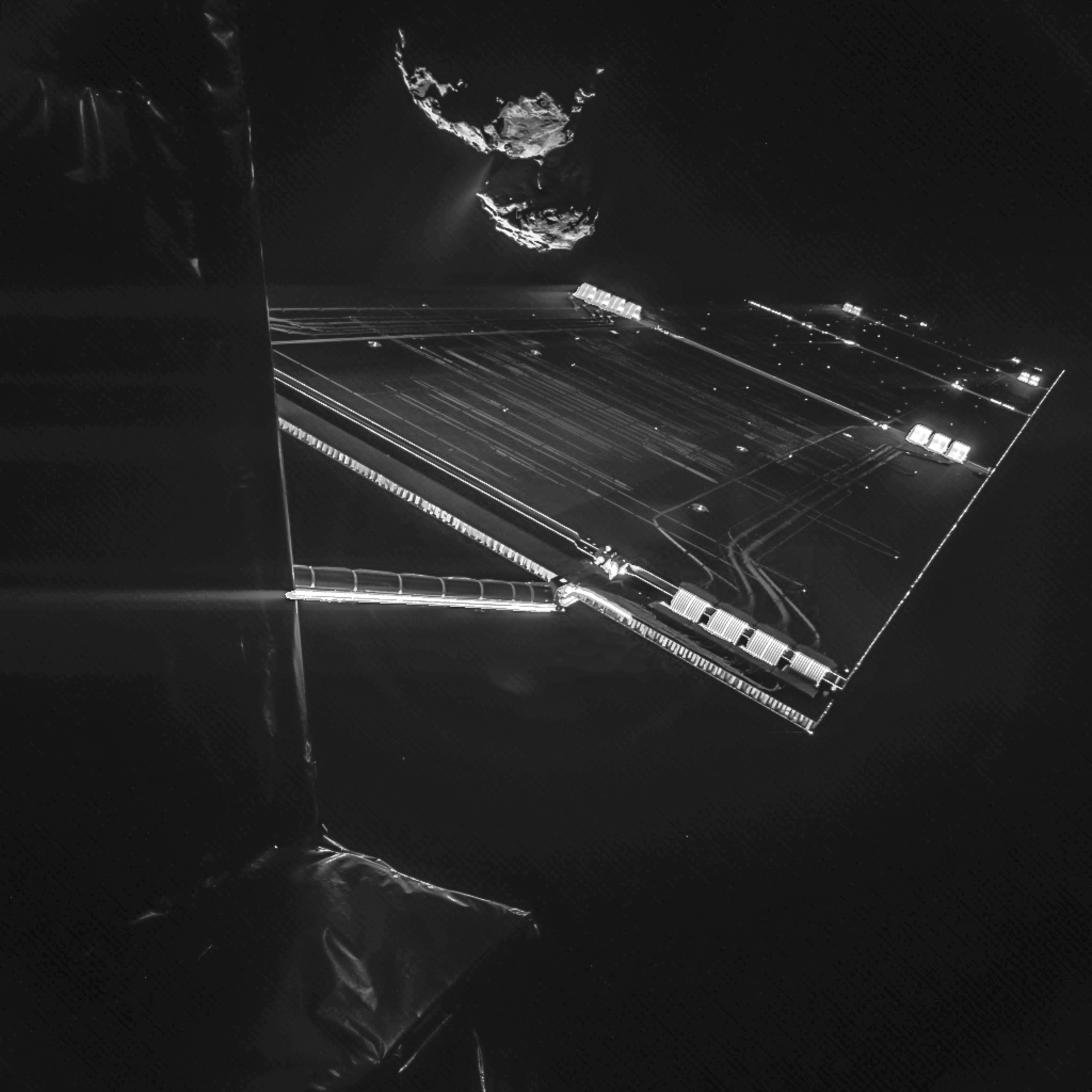 Rosetta mission selfie at 16 km | Bild: ESA