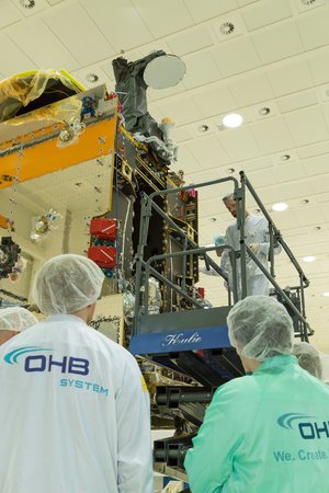 SmallGEO AG1 completes integration in OHB cleanroom