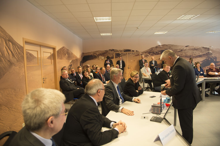 The King Philippe of Belgium attended a learning session