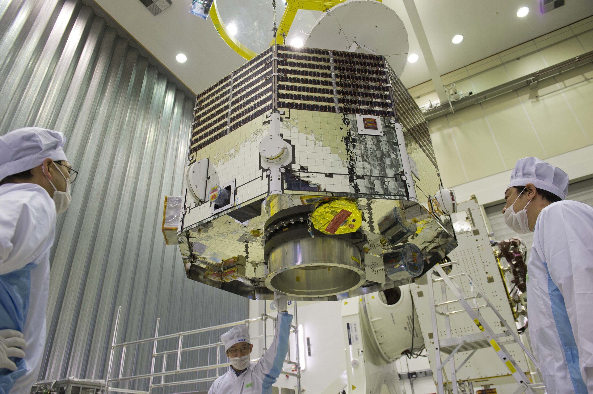 Unboxing Mercury Magnetospheric Orbiter flight model