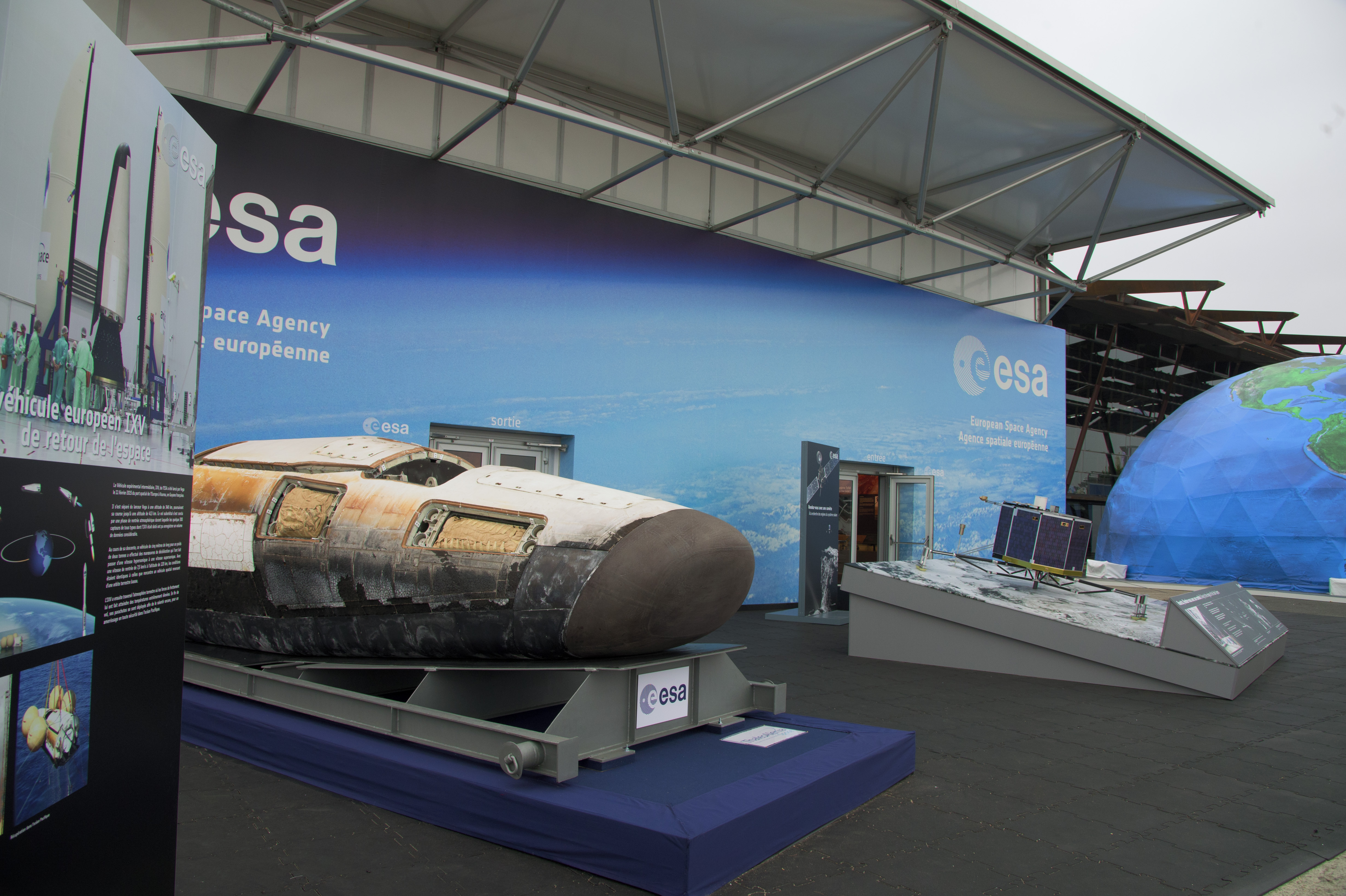 Space in Images 2015 06 ESA Pavilion, Paris Air and Space Show