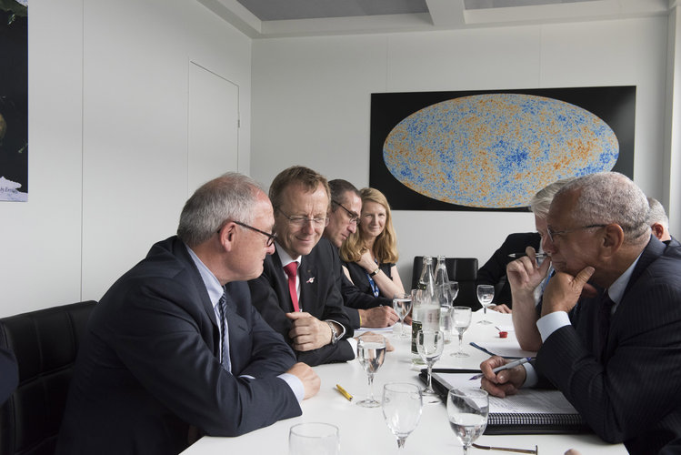 Jean-Jacques Dordain and Johann-Dietrich Wörner meet Charles Bolden