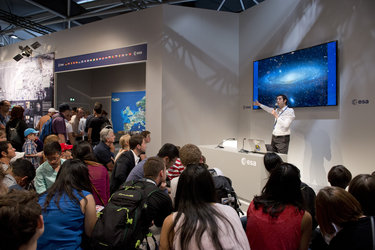 Space Quiz during the Public Day at the ESA Pavilion