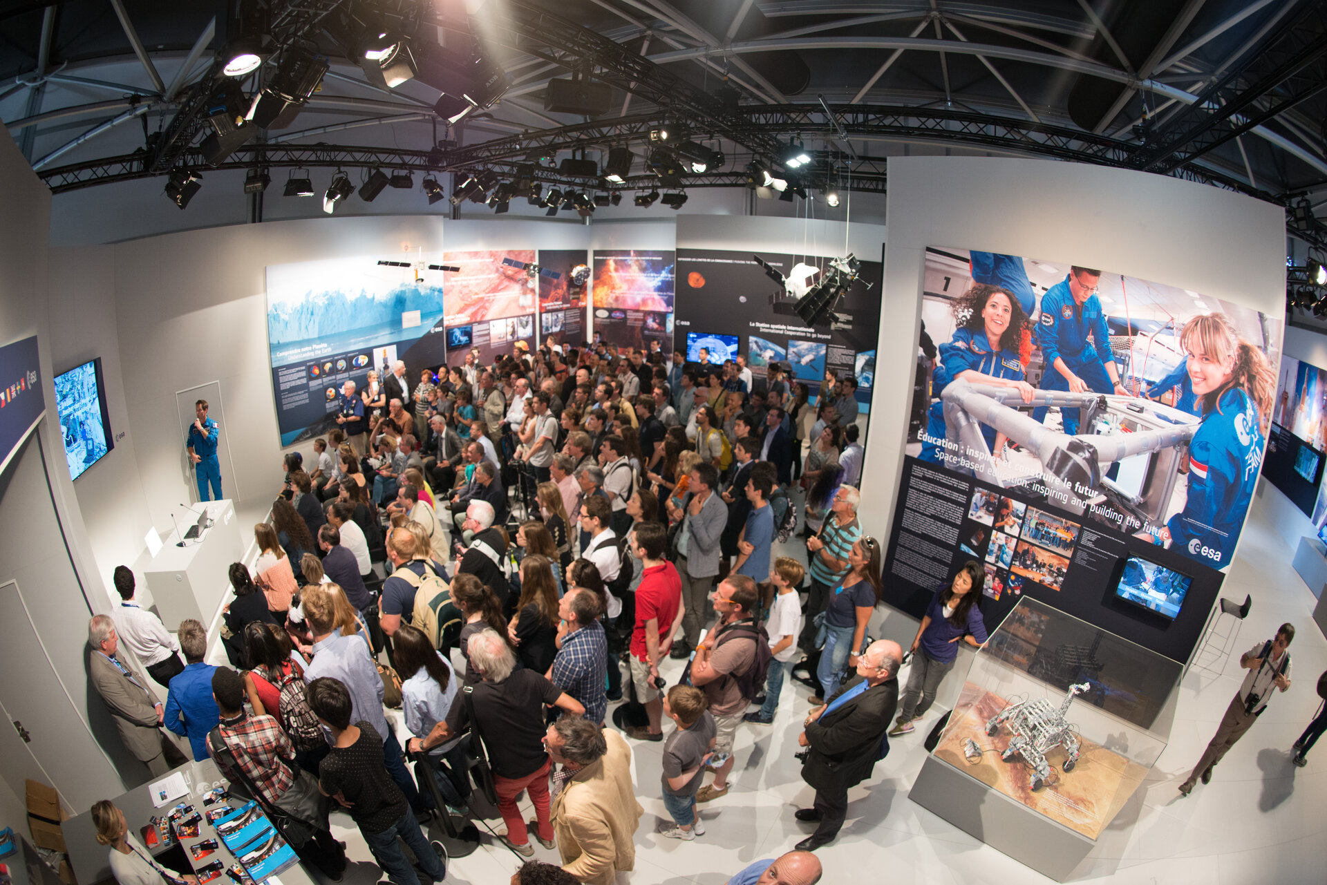 Thomas Pesquet presentation at the ESA Pavilion