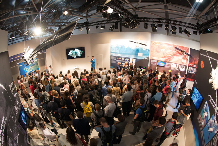 Thomas Pesquet presentation at the ESA Pavilion