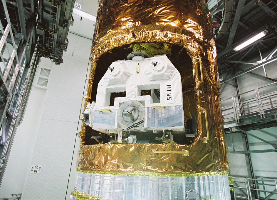 HTV5 cargo spacecraft 