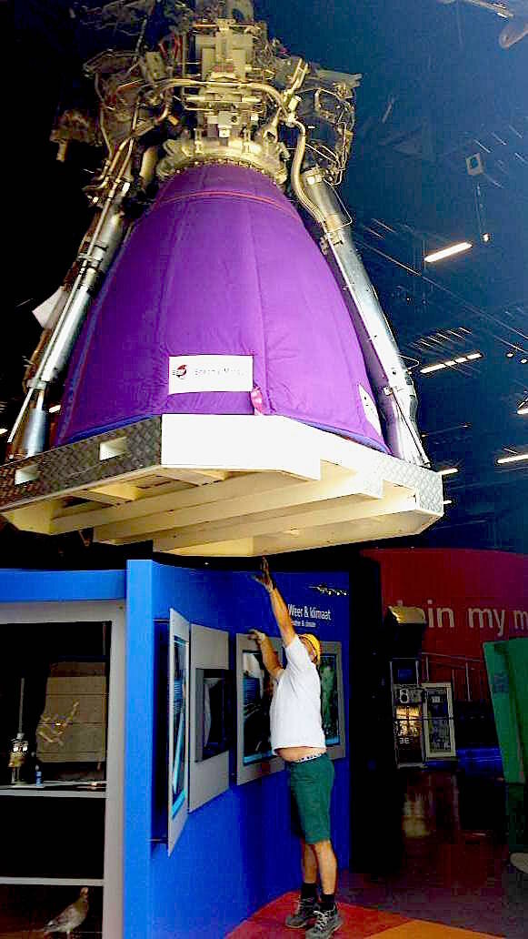 ESA - Ariane 5’s Vulcain rocket engine on display