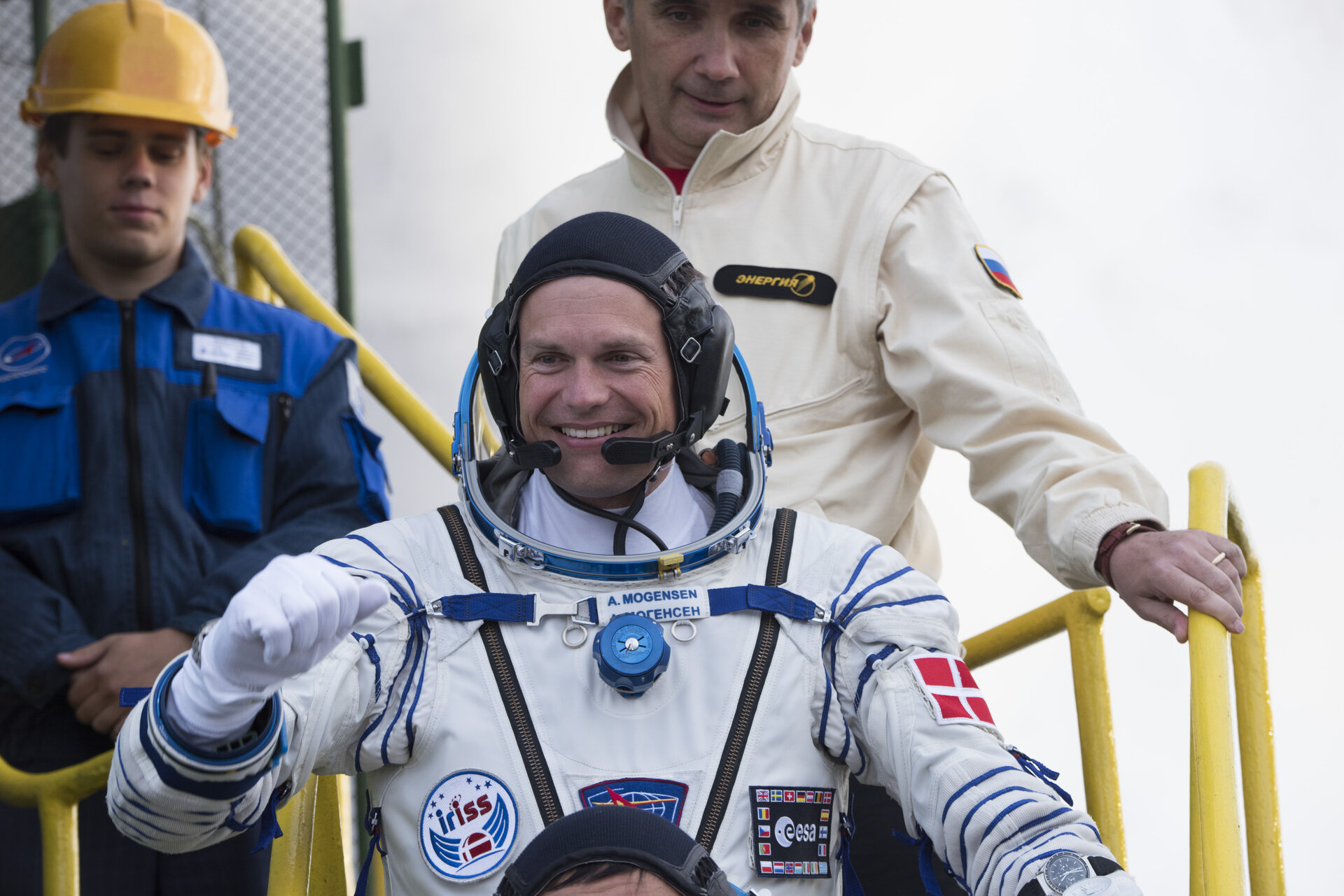 Andreas Mogensen greeting audience at the launch pad