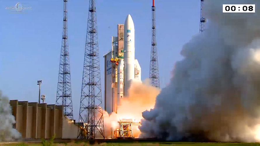 Ariane 5 liftoff on flight VA226