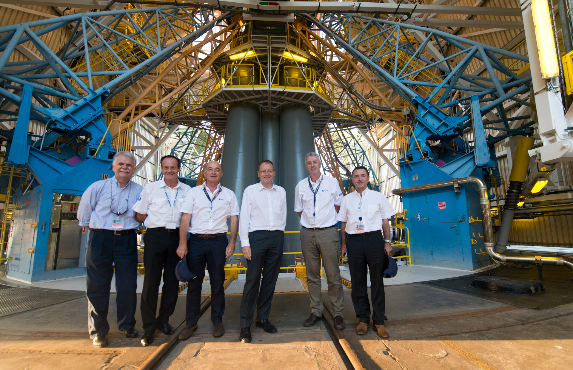 ESA and Arianespace representatives visit the Soyuz Launch Zone