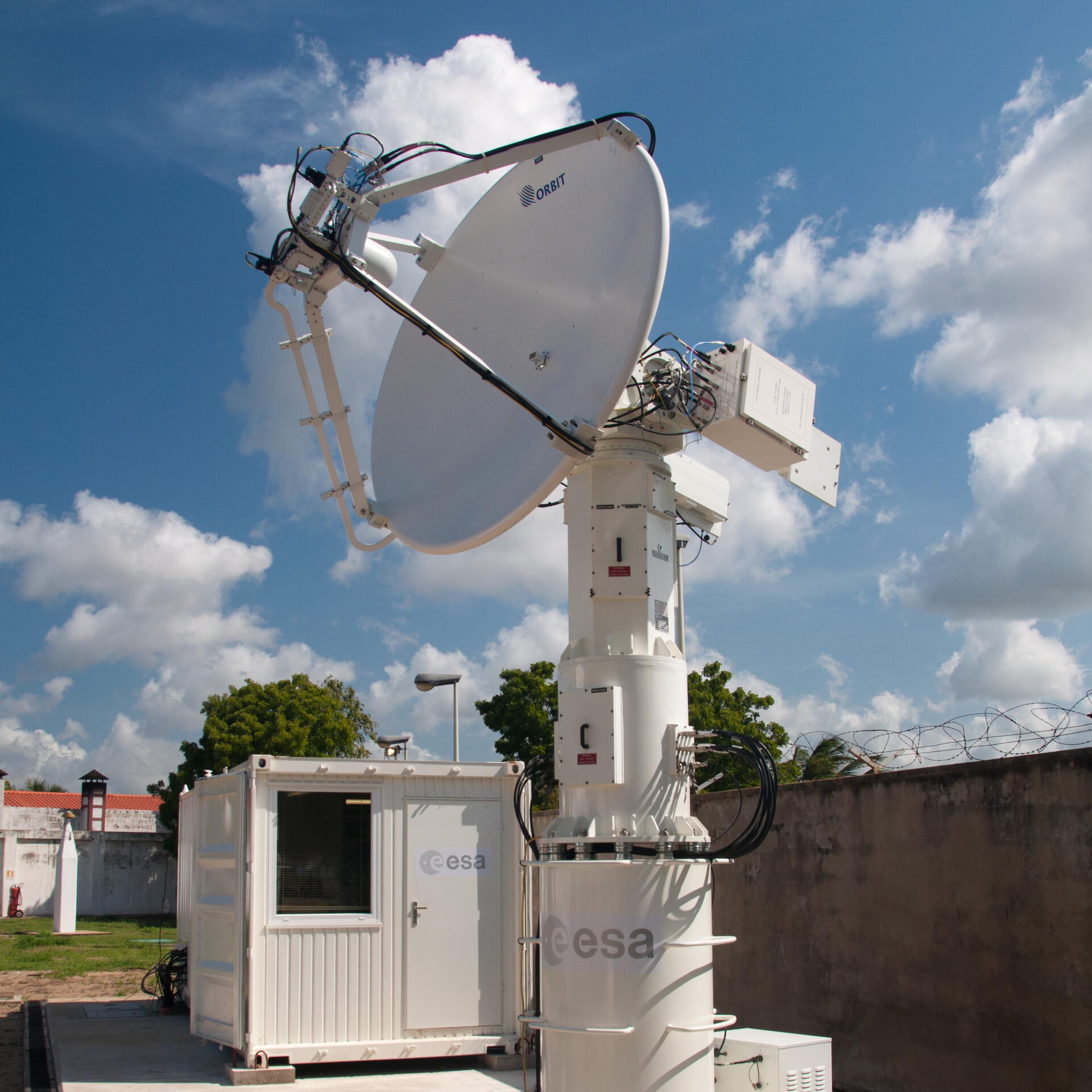 ESA tracking antenna Malindi