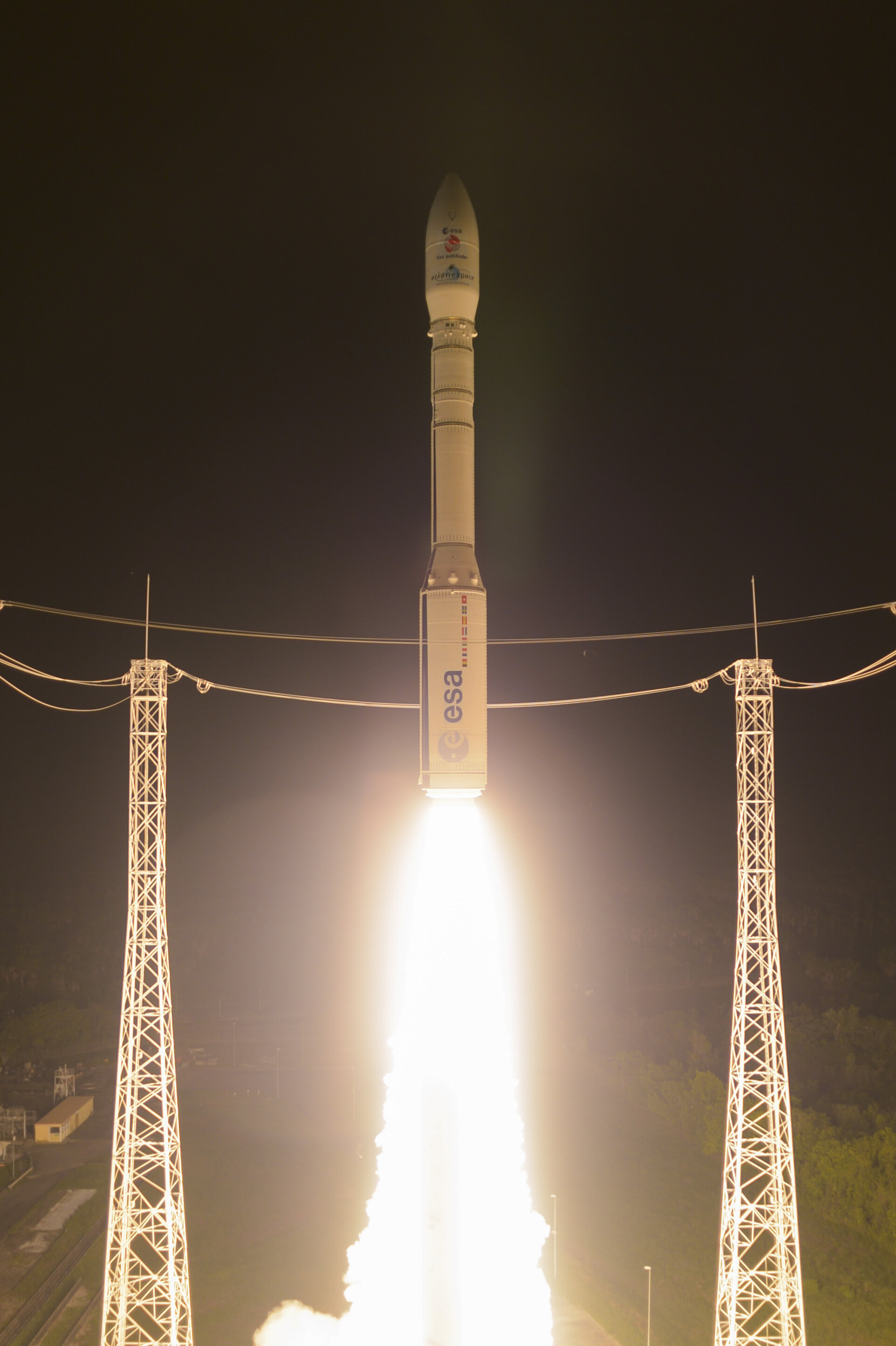 Liftoff of Vega VV06 carrying LISA Pathfinder