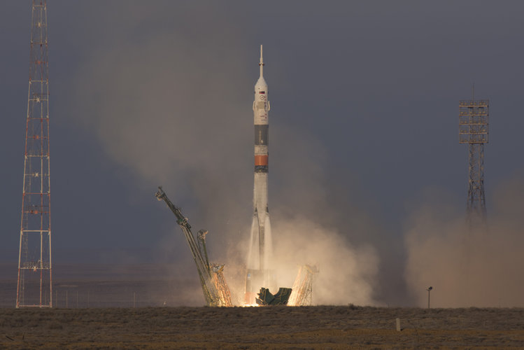 Soyuz TMA-19M launch
