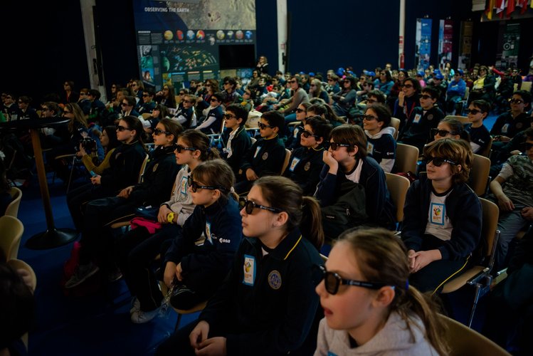 Open days 2015 - Osservazione della terra con le animazioni 3D