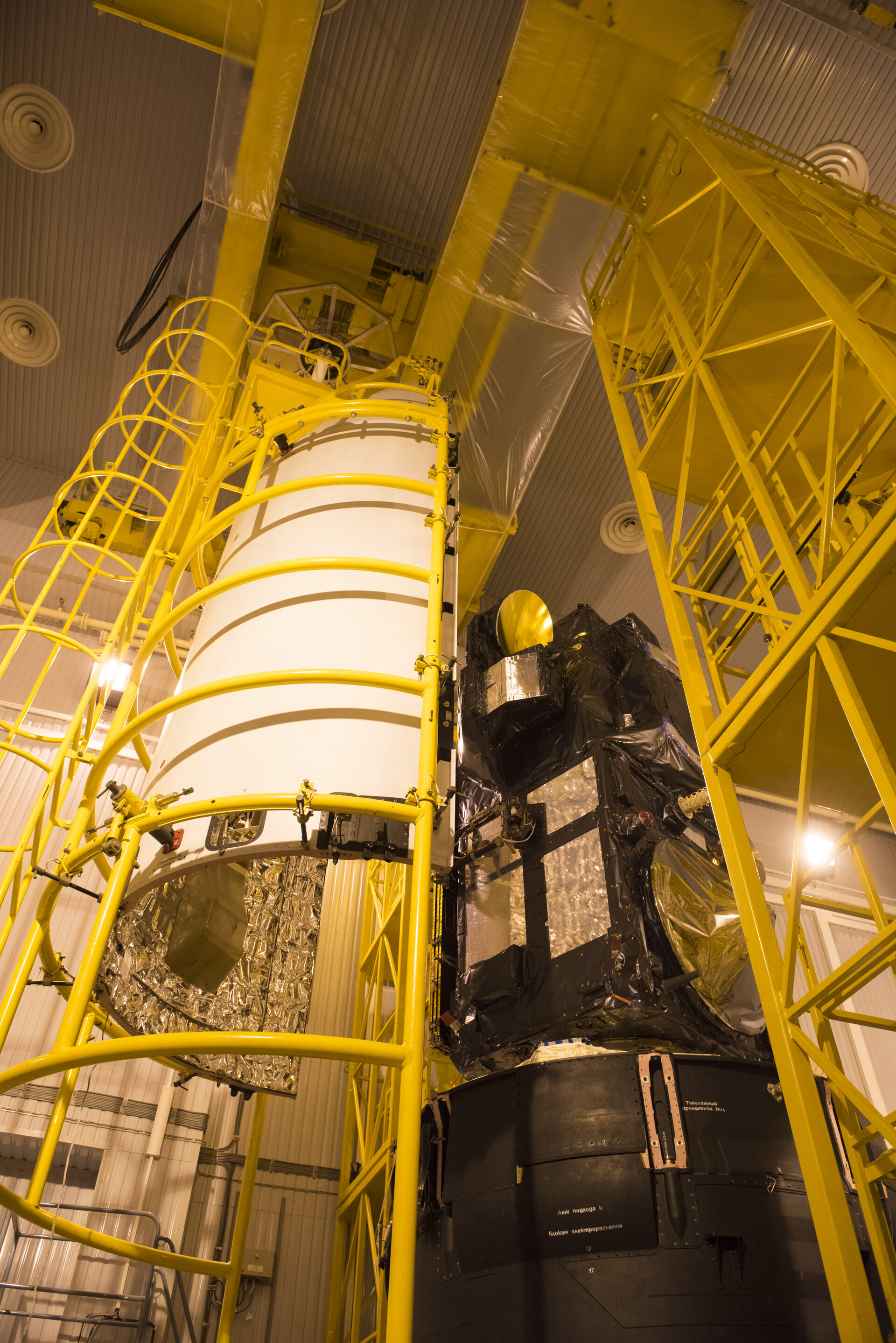 Sentinel-3A being encapsulated within its Rockot fairing