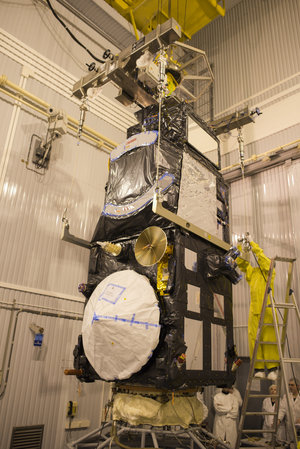 Sentinel-3A being installed on its flight adapter 