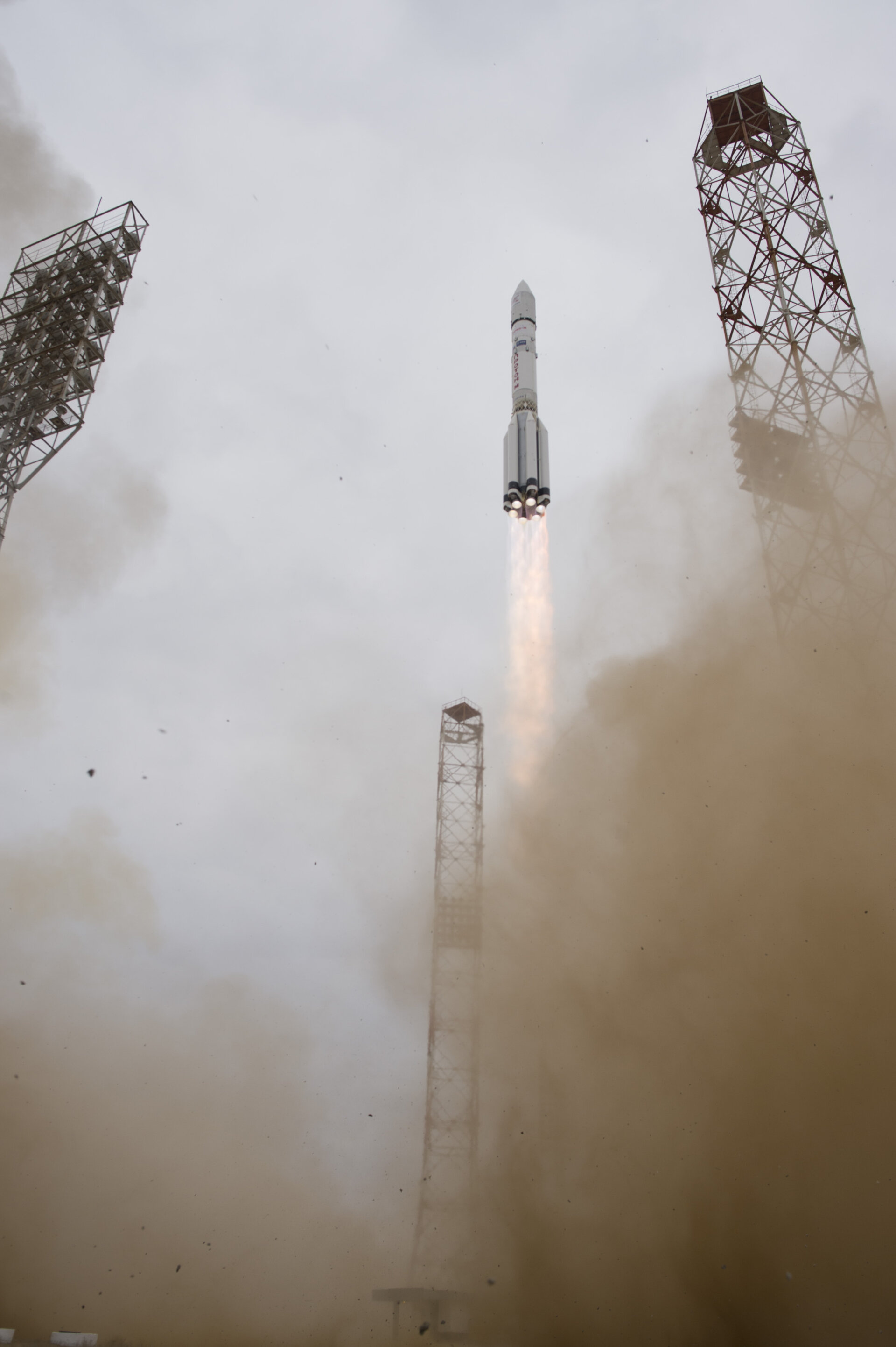 ExoMars 2016 liftoff