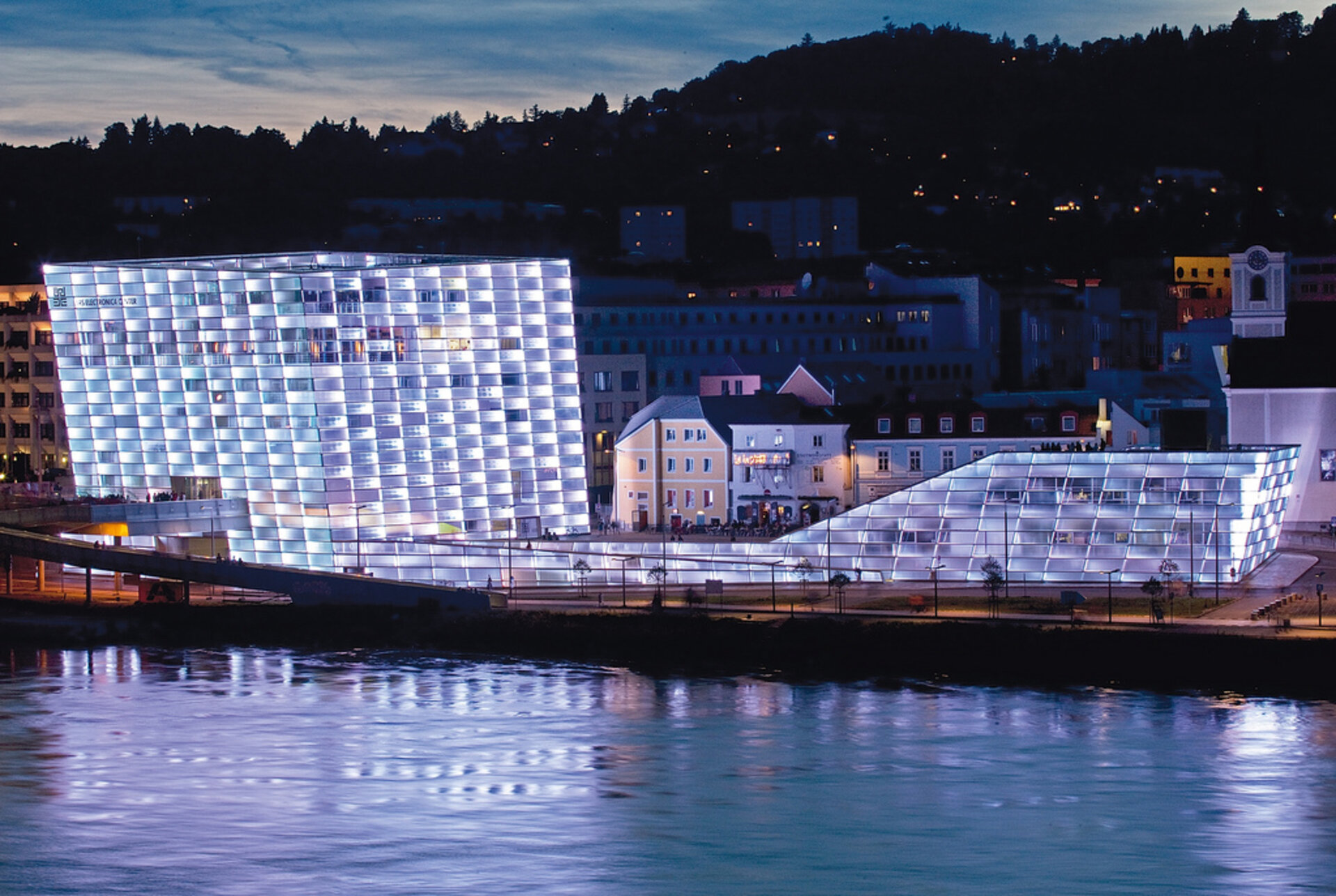 Das Ars Electronica-Zentrum