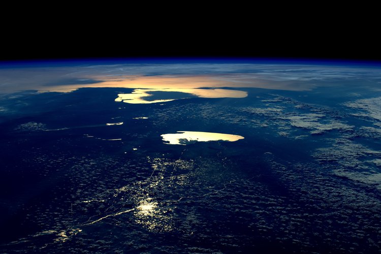 Sunlight reflecting of Earth