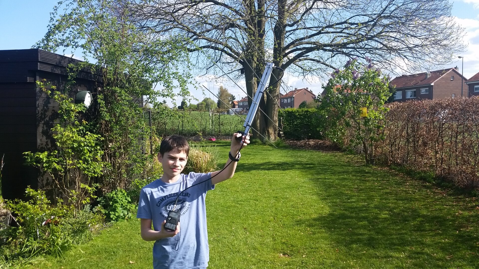 Matteo from Belgium while tracking OUFTI-1 