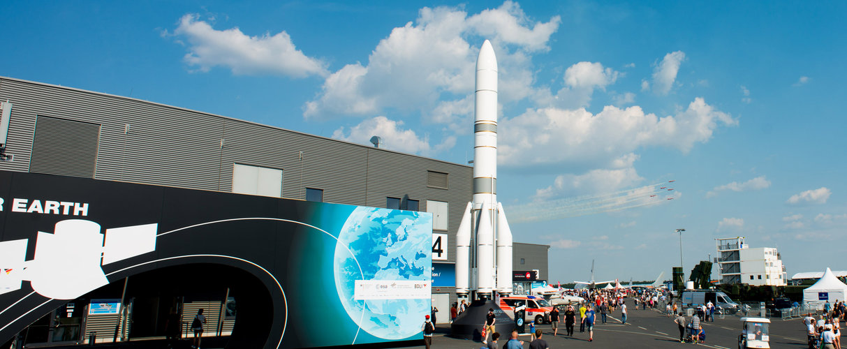 Public day at the ‘Space for Earth’ pavilion