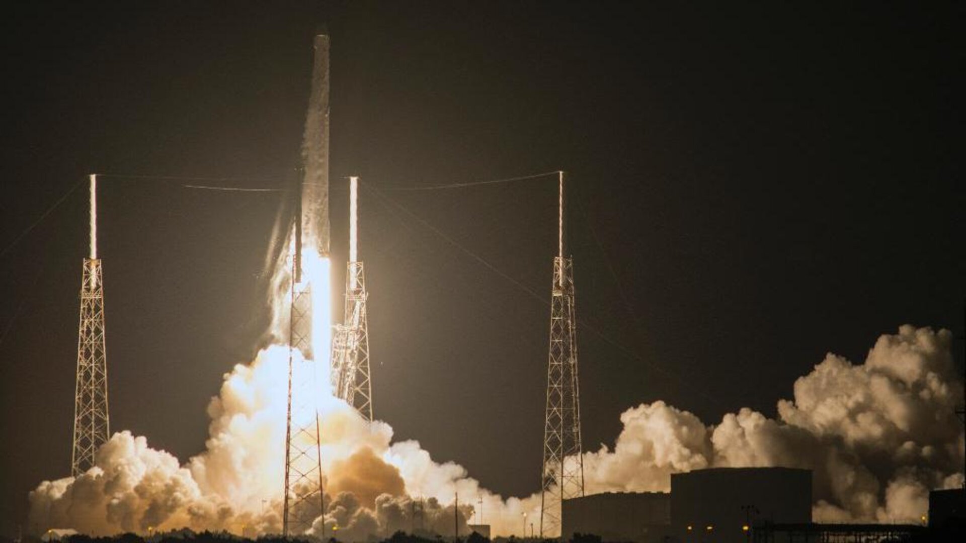 Η εκτόξευση του Falcon 9 στον ISS