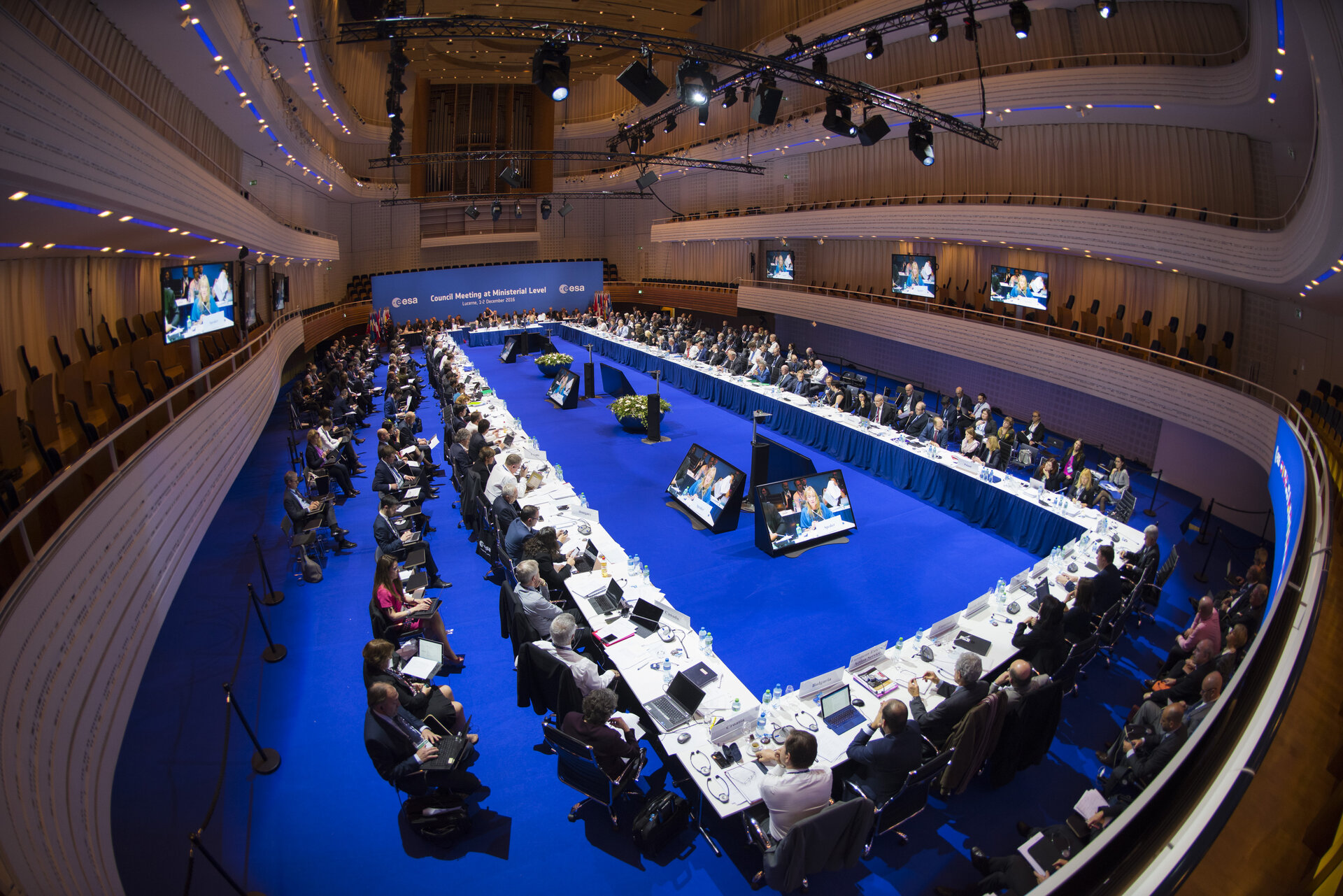 ESA-Ministerratstagung 2016 in Luzern