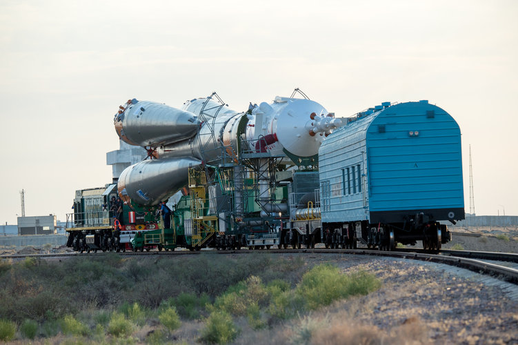 Soyuz MS-05 spacecraft roll out 