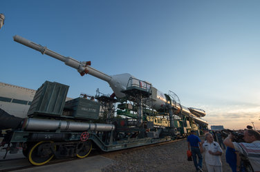 Soyuz MS-05 spacecraft roll out 