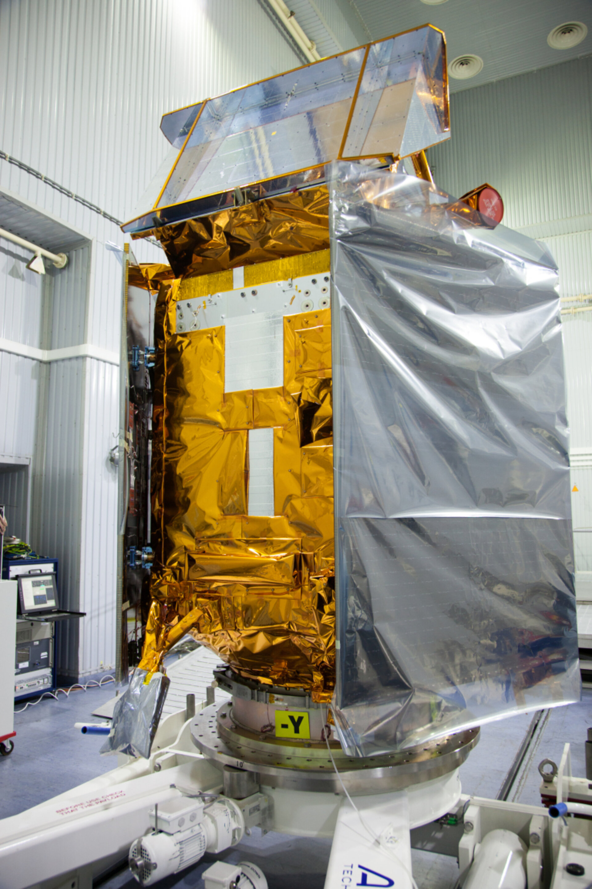 Sentinel-5P in position after transit to Plesetsk