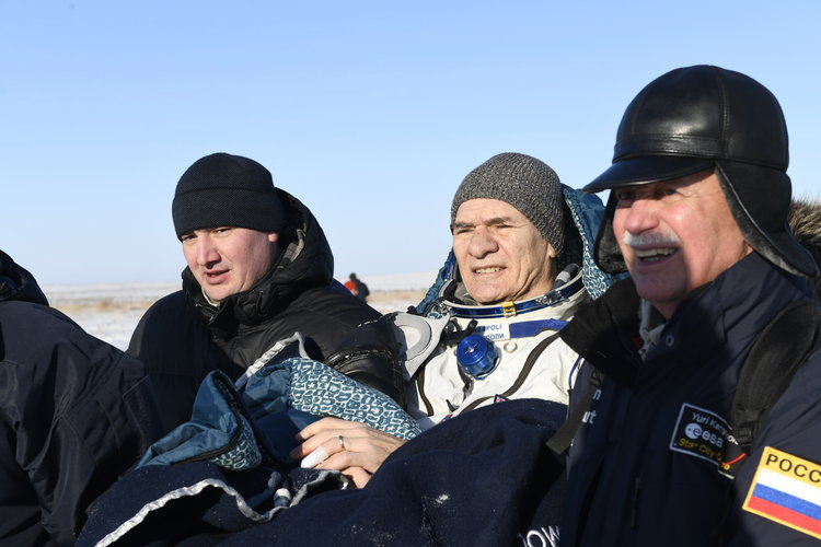 Paolo Nespoli back on Earth