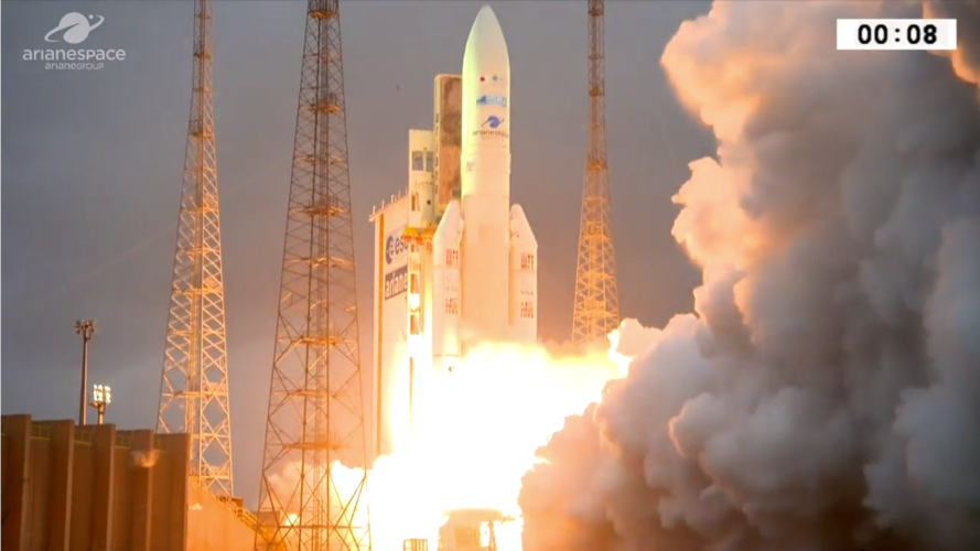 Ariane 5 liftoff