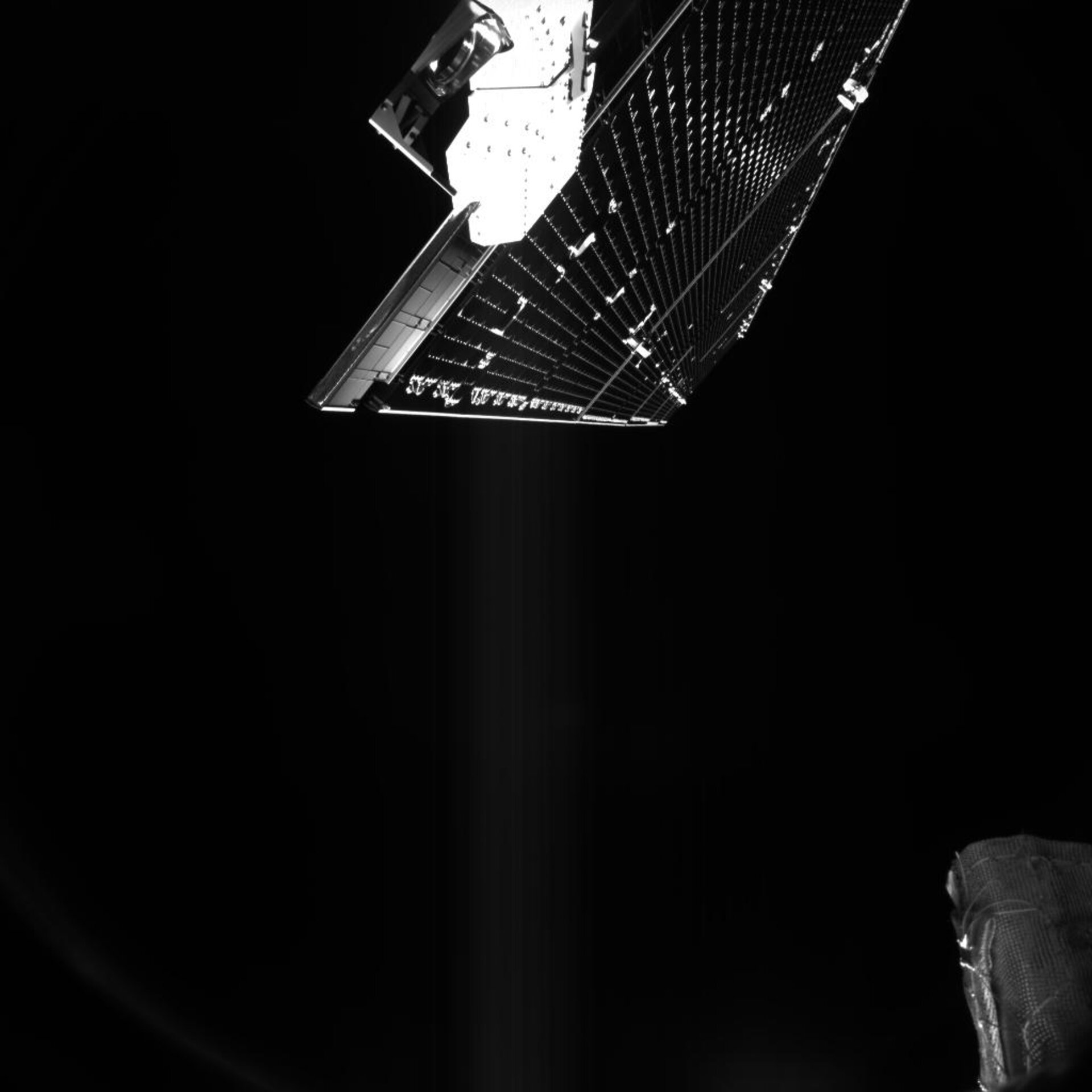 BepiColombo rotates solar arrays (17)