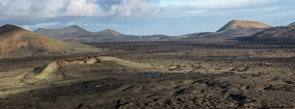 Panorámica de la Luna en la Tierra